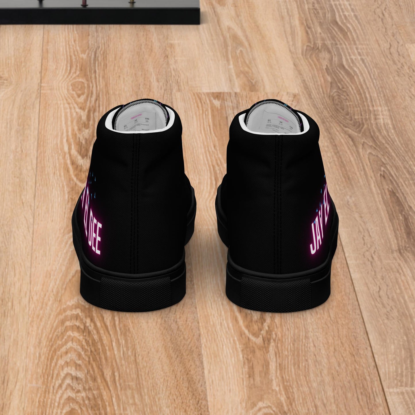 Men’s high top canvas shoes